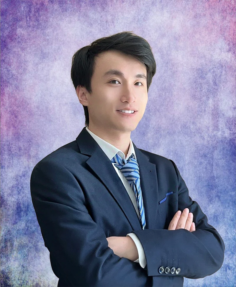 Portrait of Liuchao Jin